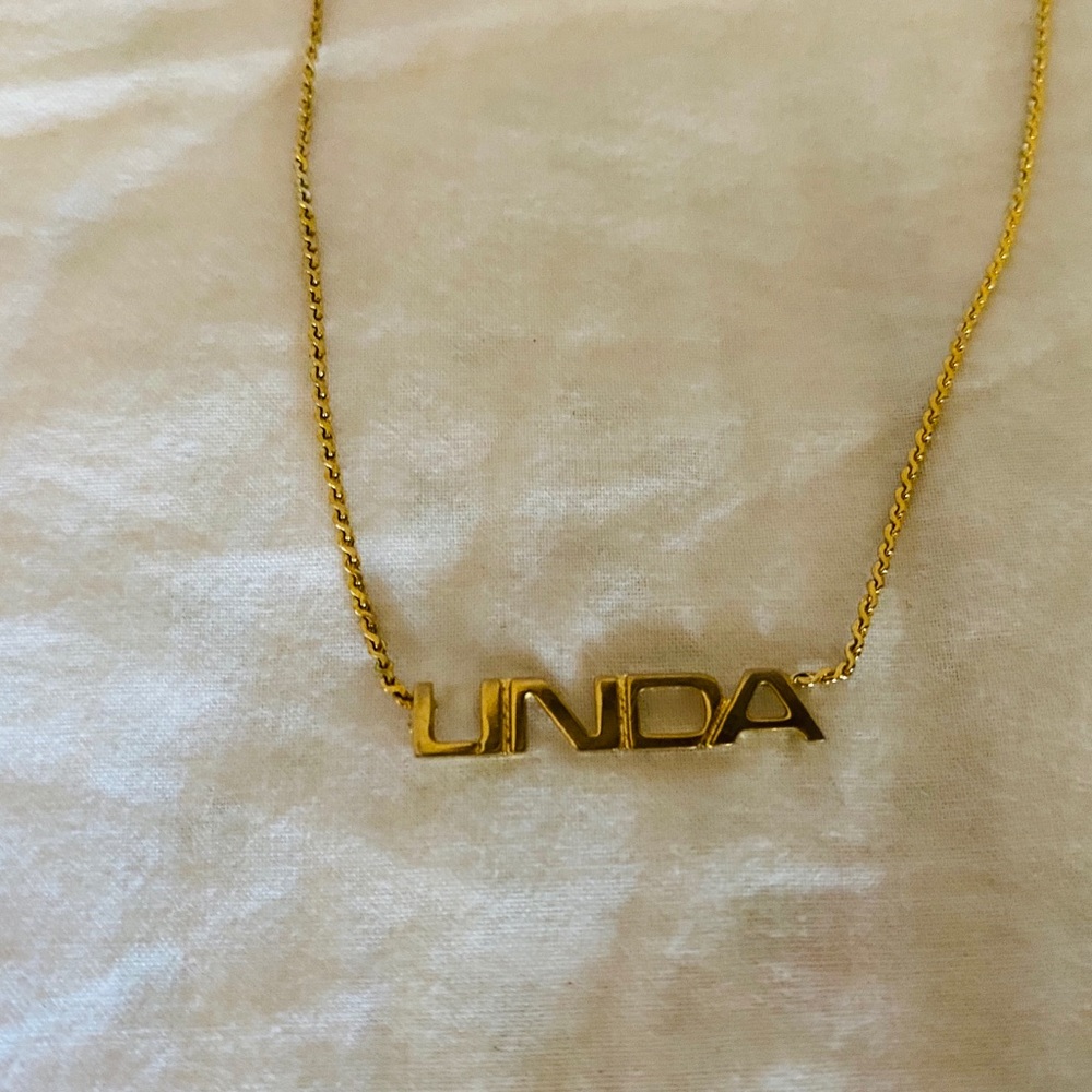 Gold “LINDA” Necklace~